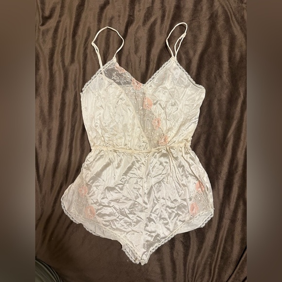 Rare VTG 70s Sans Souci Ivory Satin Lace Chemise & Robe Set 34/M Bridal - Picture 4 of 16